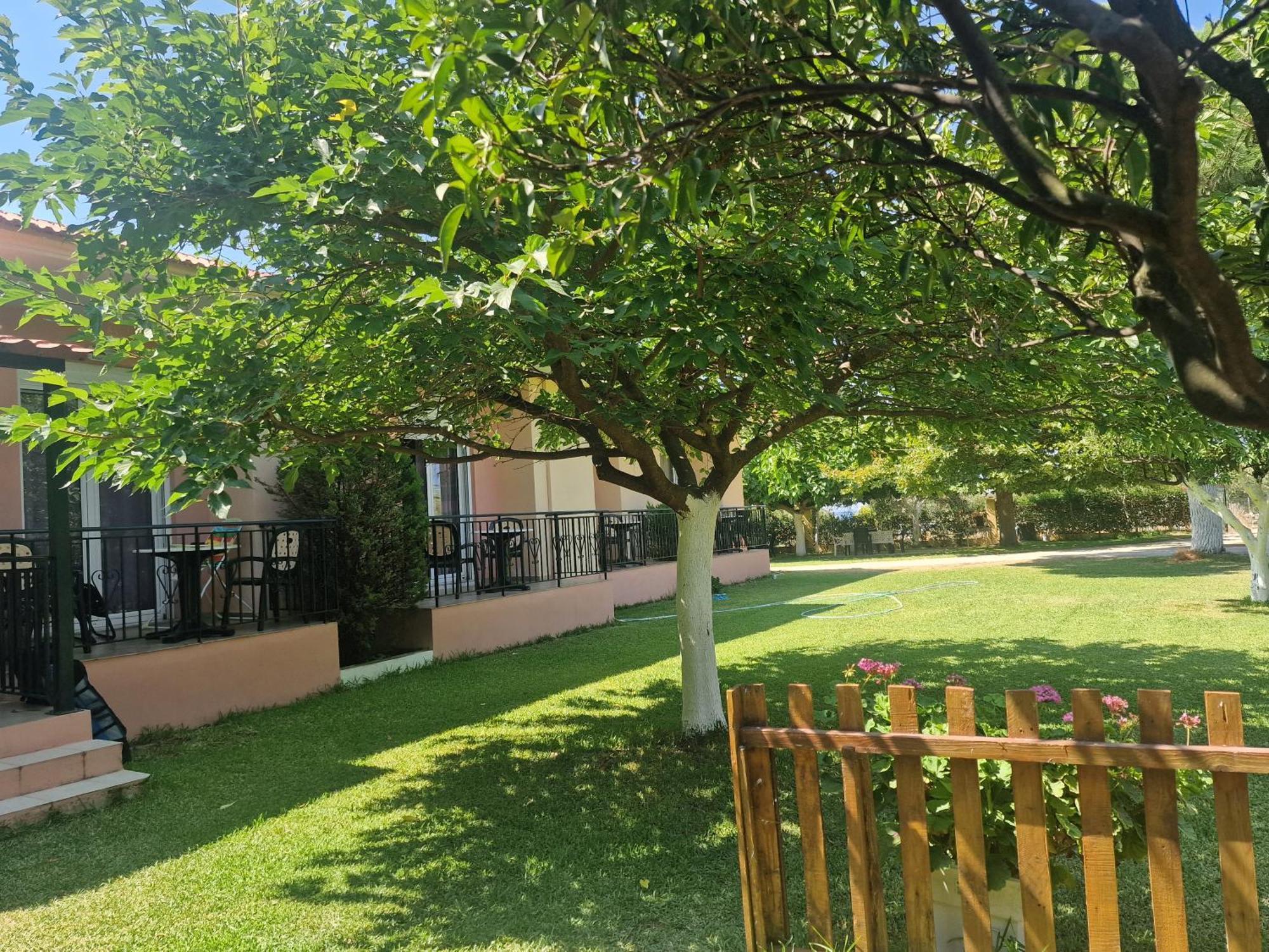 Lemi Apartments Ríza Dış mekan fotoğraf